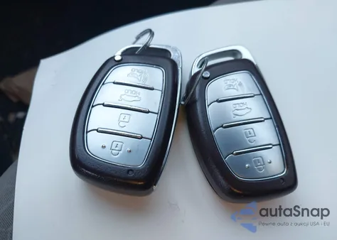 2020 Hyundai Elantra Value Edition z USA, uszkodzony, nr VIN KMHD84LF2LU956056